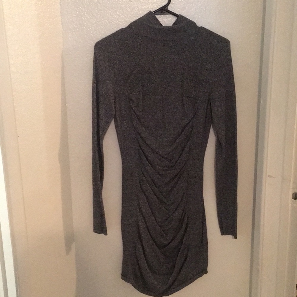 Express body hugging long sleeve gray dress